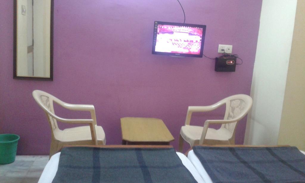 Noble Residency Hotel Tirupati Room photo